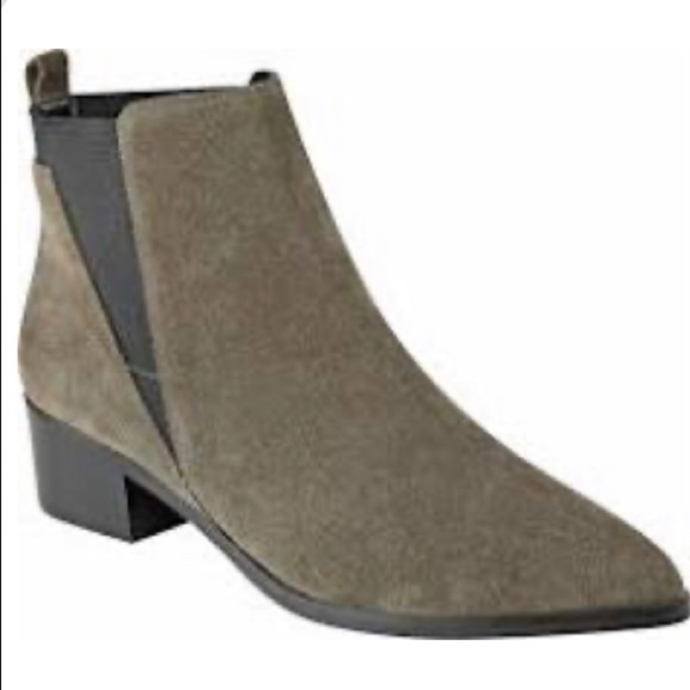 Marc Fisher Ignite Pointed Toe Ankle Boots Sz 8.5